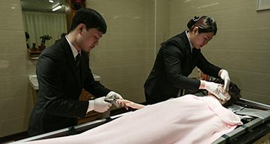 梦见尸体_梦见尸体_梦见尸体
