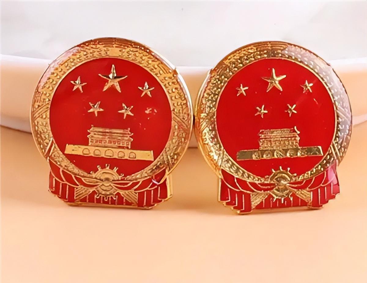林徽因墓碑_林徽因的墓碑设计_林徽因的坟墓