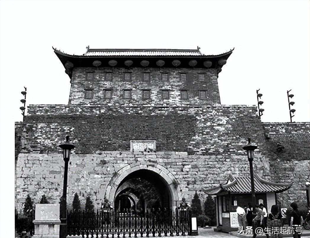 建康兰陵六朝陵墓图考_六朝建康的地位作用_建康在六朝的
