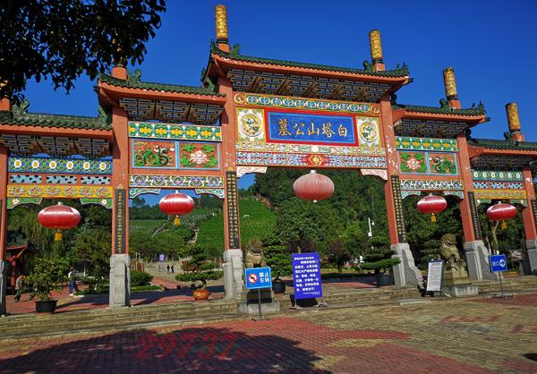 白塔山公墓_白塔山公墓价格_白塔山公墓可以上坟吗