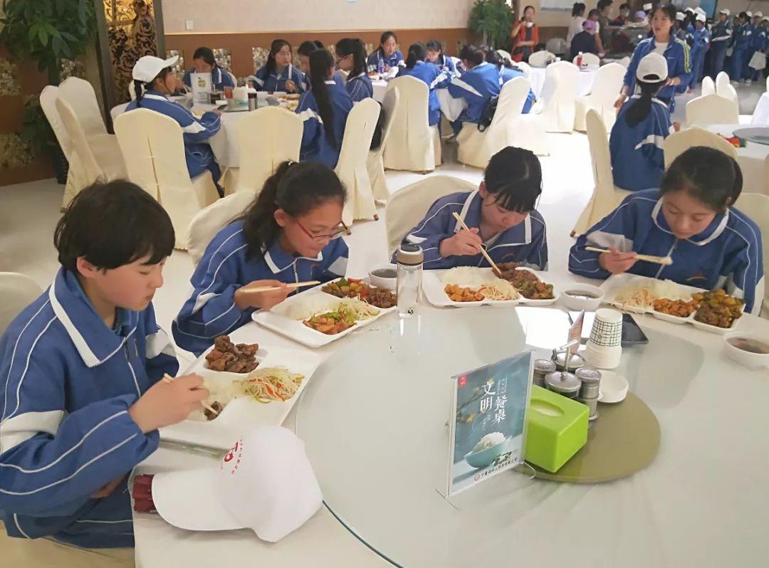 固原南郊隋唐家族墓地_中原隋唐时期墓葬的特点_隋唐遗址南门