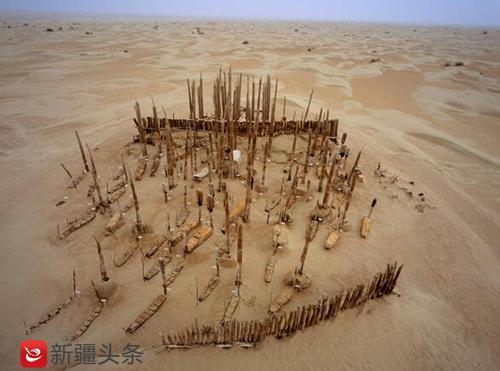 墓地小河出土的文物_小河墓地出土_考古小河墓地