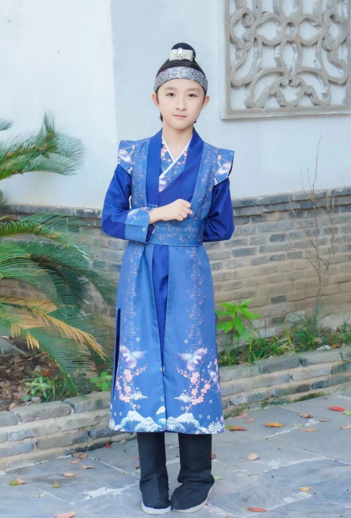 小河墓地出土_小河墓地发现的意义_墓地小河出土文物图片
