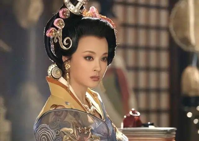 武则天陵墓_武则天陵墓被盗过吗_武则天陵墓形状鸟瞰图