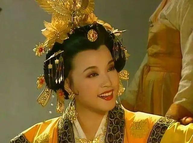 武则天陵墓形状鸟瞰图_武则天陵墓_武则天陵墓被盗过吗