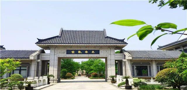 天长公墓价格_天长公墓扫墓预约_天长公墓会迁走吗
