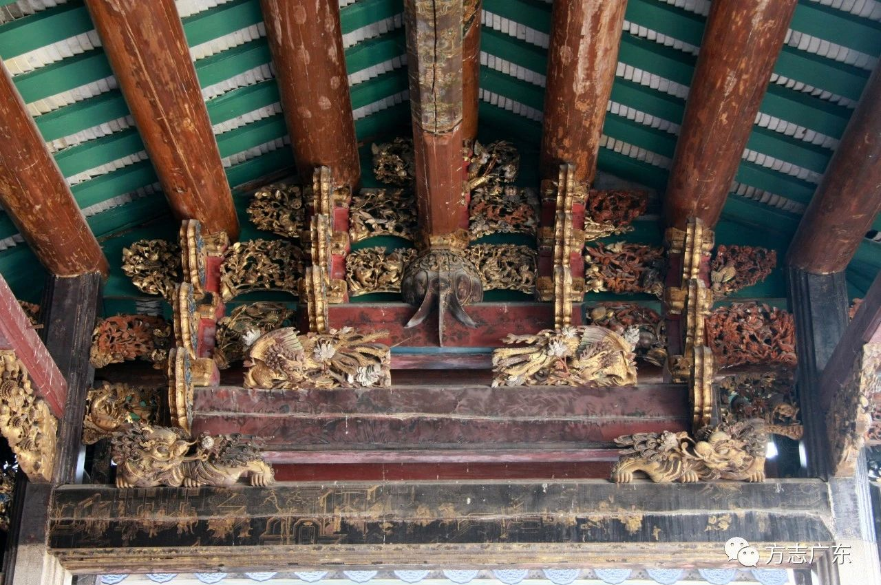 祠堂建筑图片_从什么时期开始有祠堂建筑_祠堂建筑