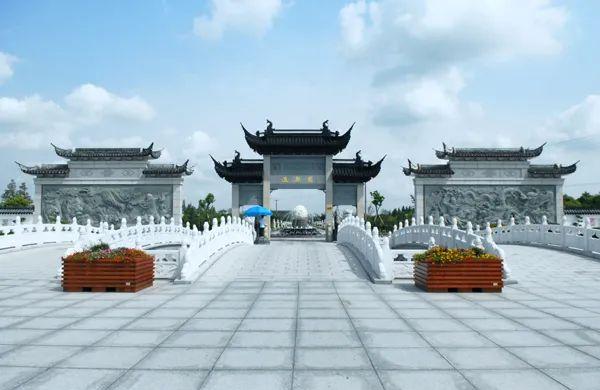 上海公墓_上海公墓使用是多少年_上海公墓排行榜