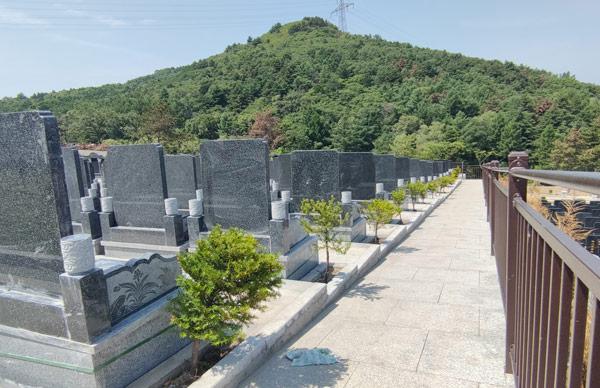 南京岱山公墓可以扫墓吗_南京岱山公墓预约电话_南京岱山公墓